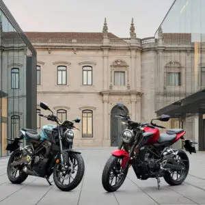HONDA CB125R